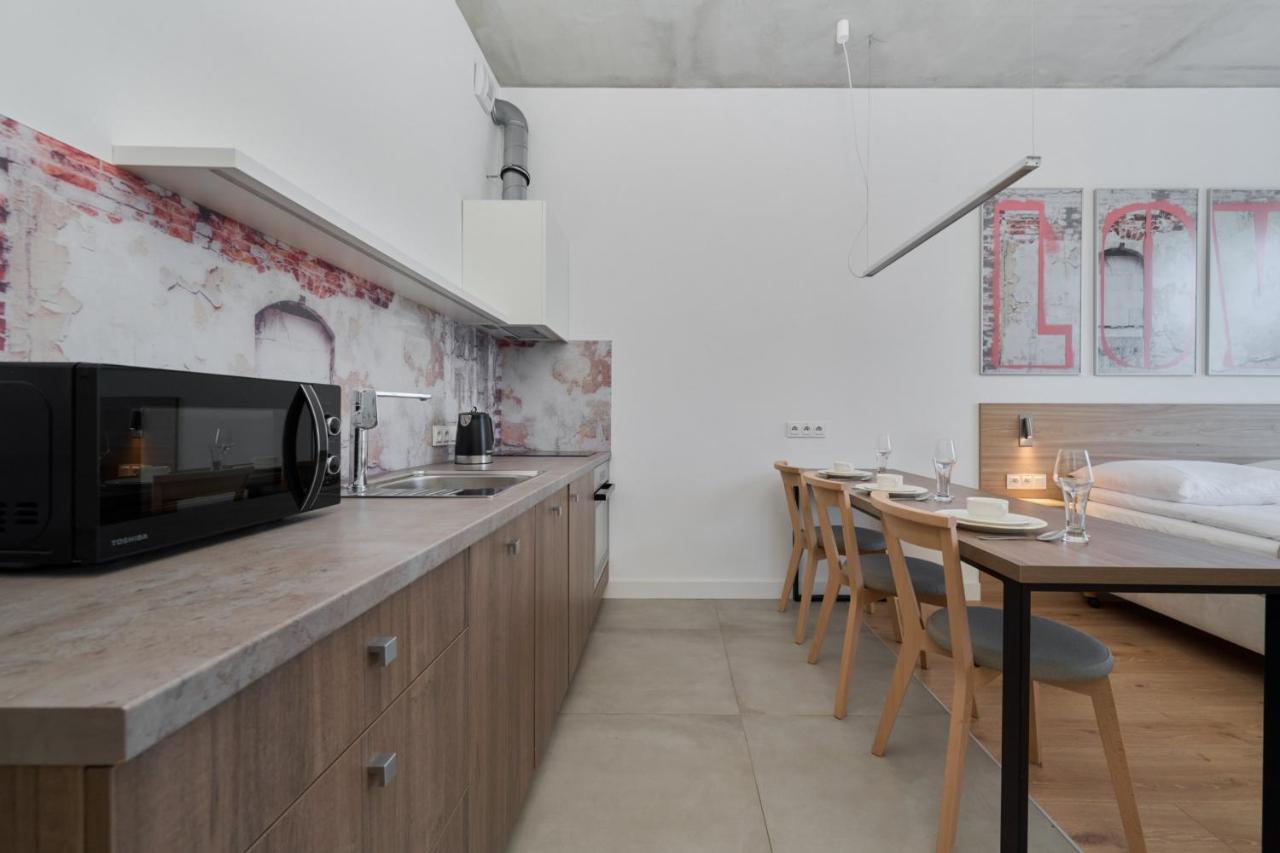 Piekarnia Zywa Kultura Atmospheric By Renters Apartment Breslau